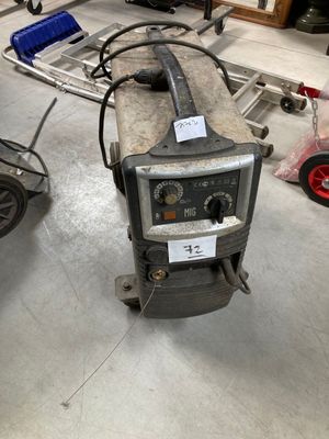 VENDU ET ENTREPOSE DANS NOS LOCAUX au 18 Boulevard des Natio…