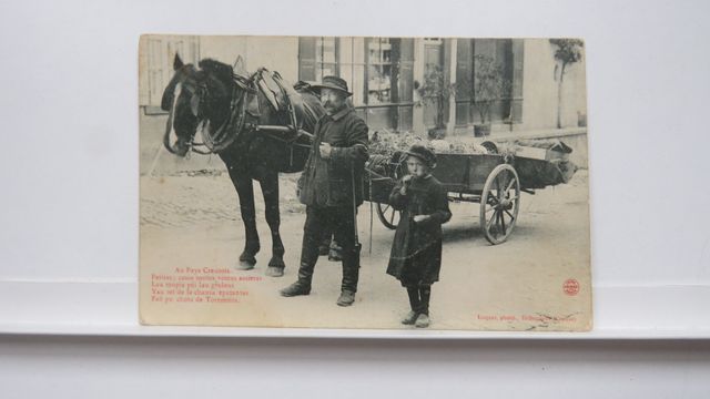 Bellegarde-en-Marche Le marchand de « grelous ». Carte rarissime ...