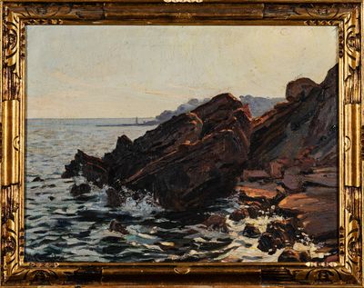 une peinture à l'huile représentant une côte rocheuse avec un bateau au loin