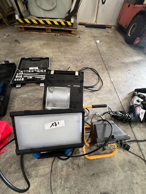 3 spots de chantier diverses marques - Photo 1