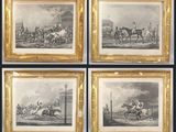 quatre photos encadrées représentant des chevaux et des jockeys sur une piste