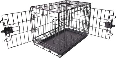 une image représentant une cage pour chien dont une porte est ouverte et une autre porte est ouverte