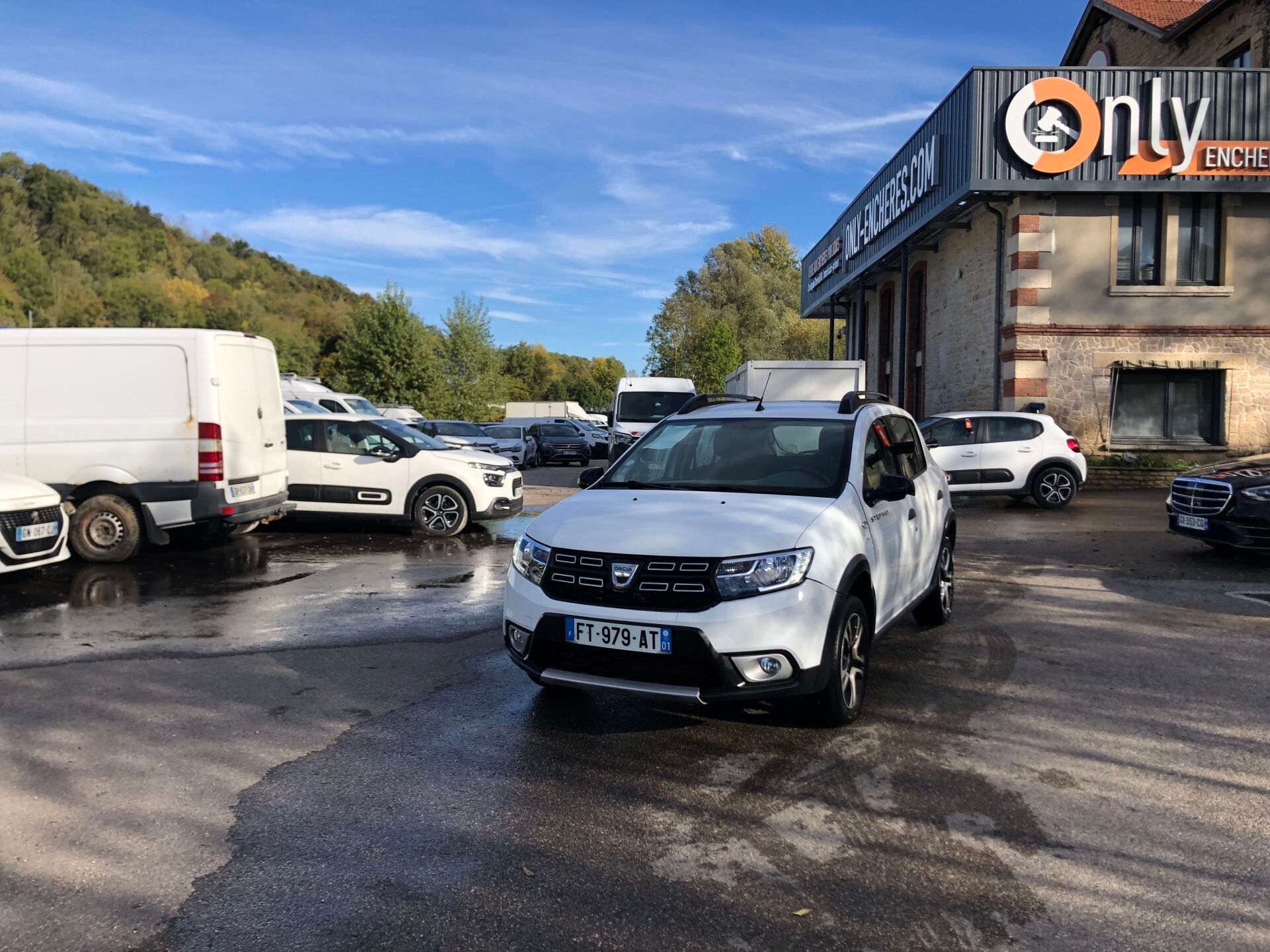 DACIA Sandero 15 ANS TCE 100 - Genre : VP - Carrosserie : CI…