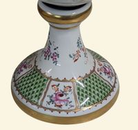 Imposant vase en porcelaine à décor émaillé peint à la main … (photo 3)