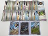 beaucoup de cartes sur la table