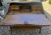 10737-175 / X / Bureau de pente formant commode en noyer de … (photo 6)