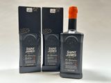 trois bouteilles d'huile d'olive vierge extra Saint James sur fond blanc