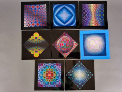 six images différentes, représentant divers motifs, sont représentées sur une surface blanche