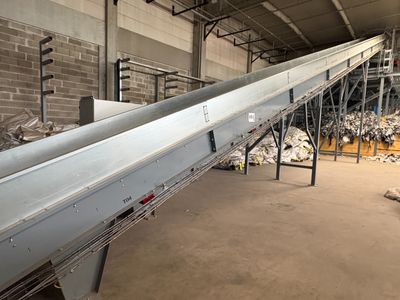 EXT - 1 convoyeur incliné CERIP N° T04