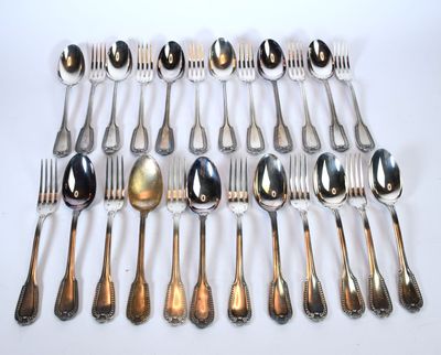 MENAGERE en métal argenté modèle à coquille de s… - Photo 1