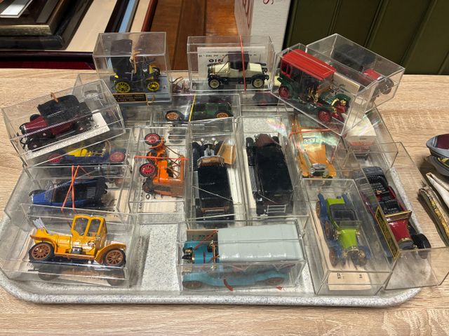 Collection de véhicules Fiat miniature au 1/4ème, sous emboîtage
