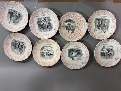 SARREGUEMINE 8 assiettes en faience sur le thème des animaux