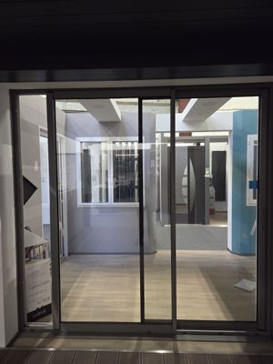 Baie coulissante alu 2 ventaux, environ 2340x2340 - Photo 1