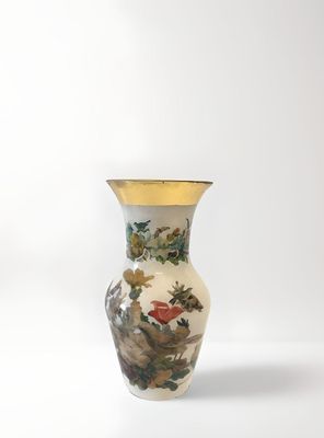 Vase de forme balustre en papier peint et verre soufflé à dé…