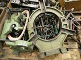 a pile of tools that are sitting on a pallet