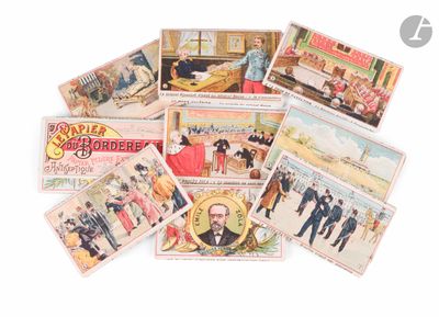 a lot of old postcards that are on the table
