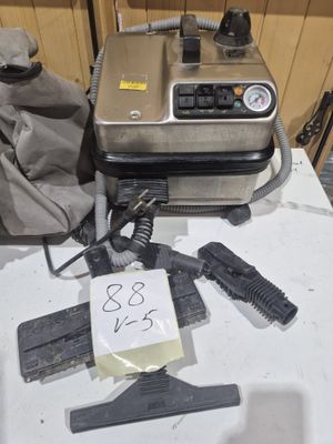 l'image d'une machine posée sur une table