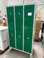 Lot de 5 vestiaires 6 portes, dimensions 98x50x180 cm, pas d…