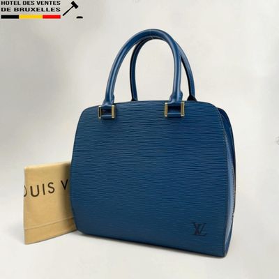 louis vuitton blue epi leather handbag