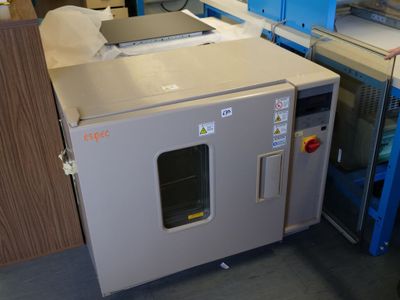 1 Four M-Instrument Programmable, Modele Ph102m 230v, 95 KG …