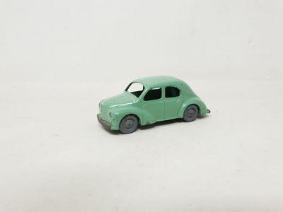C.I.J. réf 3/48 Renault 4cv vert amande, 1ère série fabriqué…