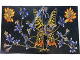 une image représentant un tableau avec un papillon et des fleurs sur fond noir