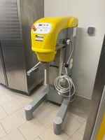 LA MIE CARNOT - M3 - 1 batteur Tekno, Stamap de 2018 avec un…