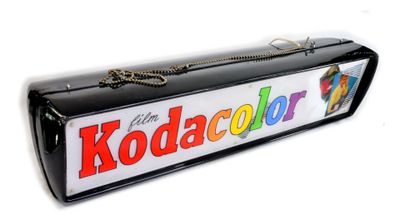 Enseigne lumineuse Kodacolor bi face à suspendre - KODAK