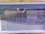 une image d'un tableau sur le mur d'un bâtiment