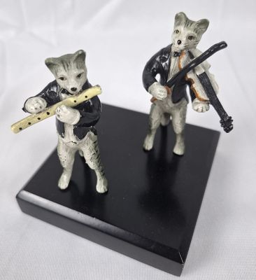 Bronzes de Vienne (dans le goût de) : Paire de chatons music…