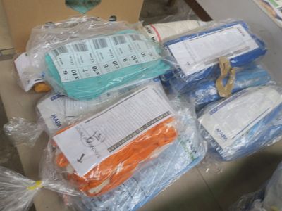 10 paquets de gants de travail MAPA, Mise à prix 40 - Photo 1