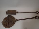 paire de grilles de cheminée anciennes en fonte et en fonte en fonte en fonte en fonte en fonte en fonte