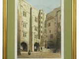 une vieille photo d'un bâtiment avec une tour horloge au milieu