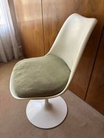 Eero SAARINEN (1910-1961) - Suite de quatre chaises composée… (photo 2)