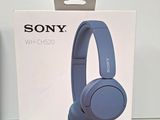 the sony headphones are in the box and ready to be shipped