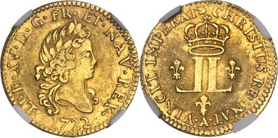 une pièce d'or surmontée d'une couronne