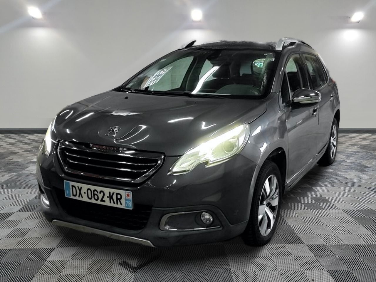 PEUGEOT - 2008 1.2 PURETECH 110CH SS BVM5 ALLURE - ES - Mise…