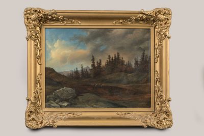 une image d'un tableau sur le mur d'une pièce