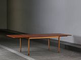 a table that is sitting on the floor in a room
