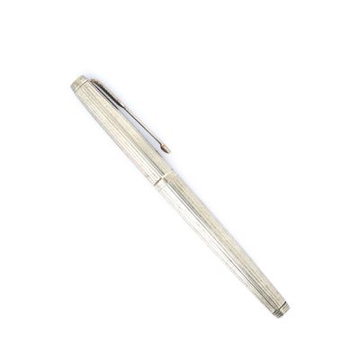 an image of a pen on a white background