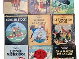plusieurs livres pour enfants sont empilés les uns sur les autres