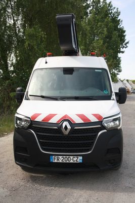 Voiture Particulière - Modèle Inconnu - Estimation 10 000 – 15 000 €