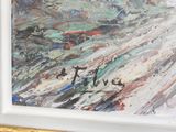 une image d'un tableau sur le mur d'une pièce