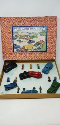 TIMPO TOYS (Angleterre, v.1950) coffret de 5 véhicules avec …