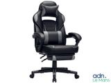 un gros plan d'une chaise de bureau noire sur fond blanc