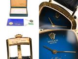 a picture of a watch and a watch case