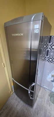UN COMBINE REFRIGERATEUR THOMSON SANS MODELE APPRENT DIMENSION 60 X 62 - Photo 1