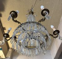 Lustre en bronze à orné d'enfilages de perles, flèches et pa… (photo 3)
