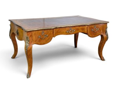 an image of a desk with a marble top