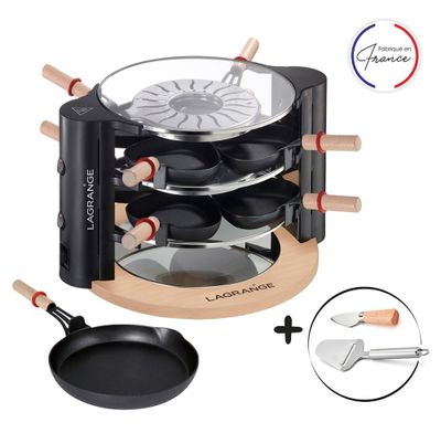 une image représentant une plaque de cuisson sur laquelle se trouvent une poêle et une spatule